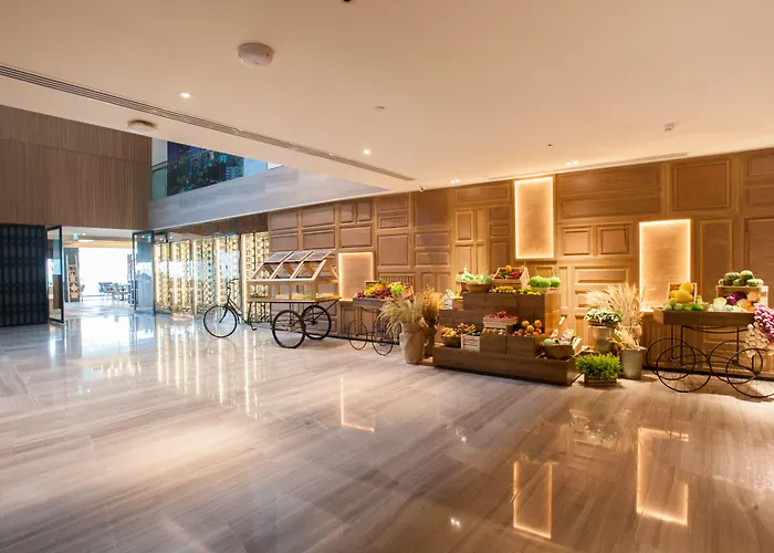 Novotel Sukhumvit 20 Hotel