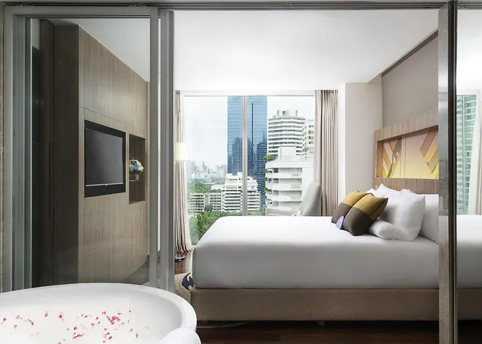 Novotel Sukhumvit 20 ホテル 5*